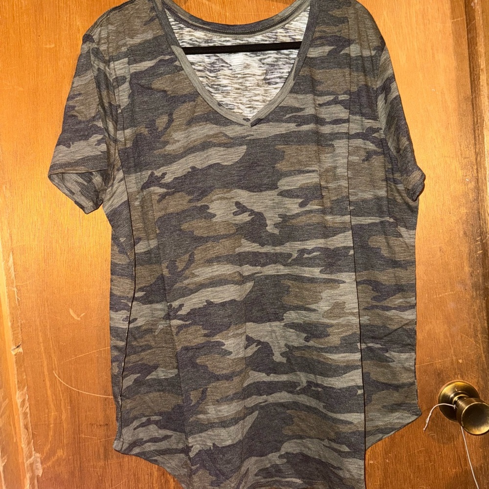 4 Urban Diction V-Neck Short Sleeve Tee Camouflage, Cream, Green, and Grey